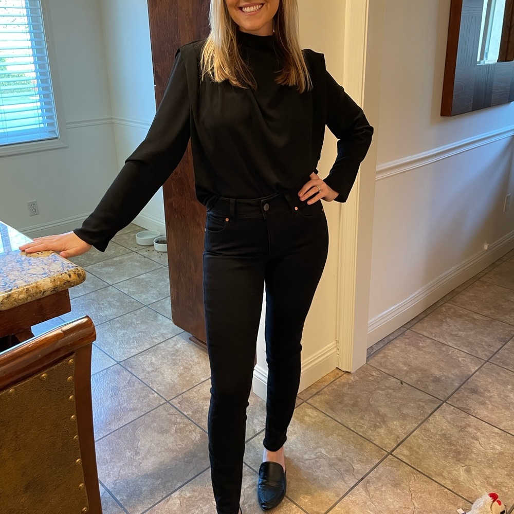 Cabi Fall 2020- Skinny Black Jeans- NWOT